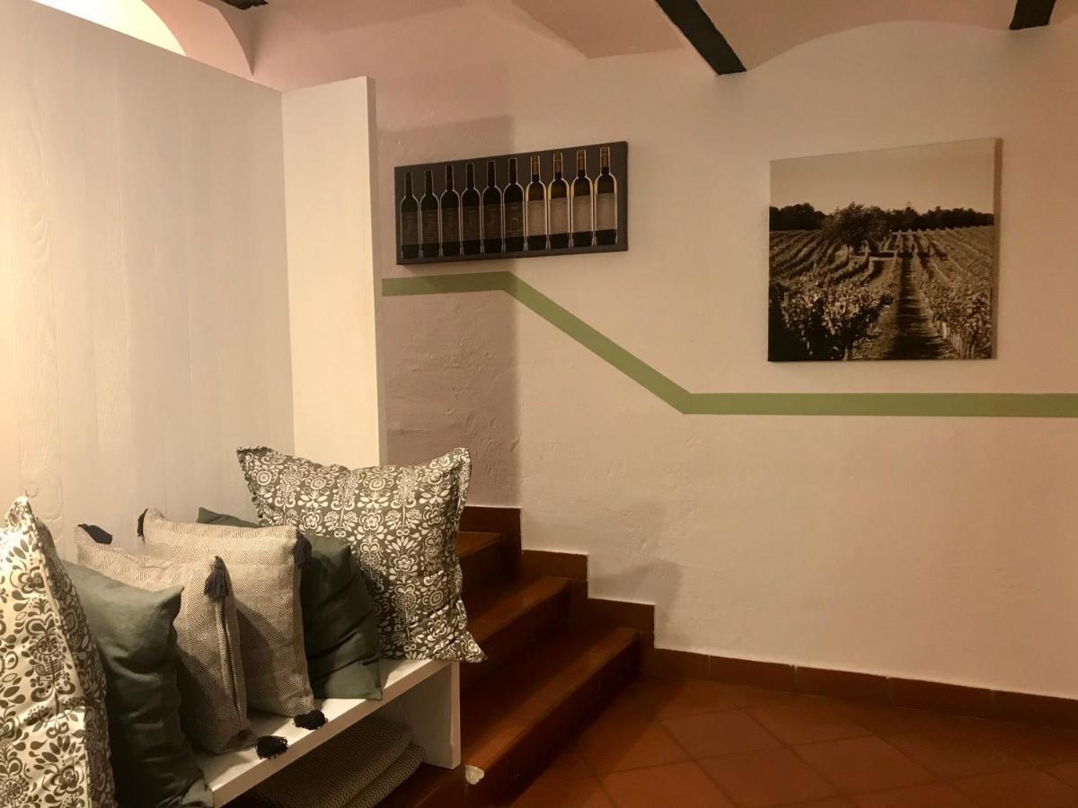 Weingut & Gaestezimmer Edelmann Göttlesbrunn Exterior foto